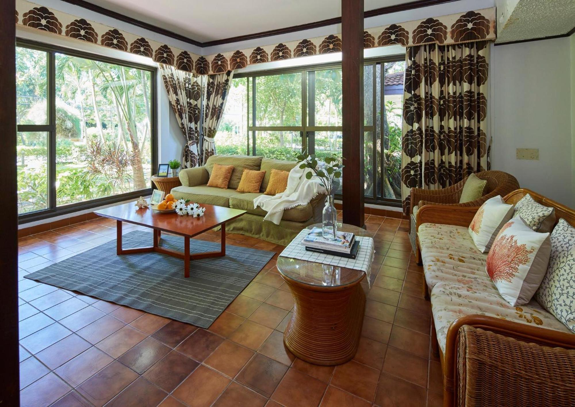Villa Navin Jomtien Beach Esterno foto