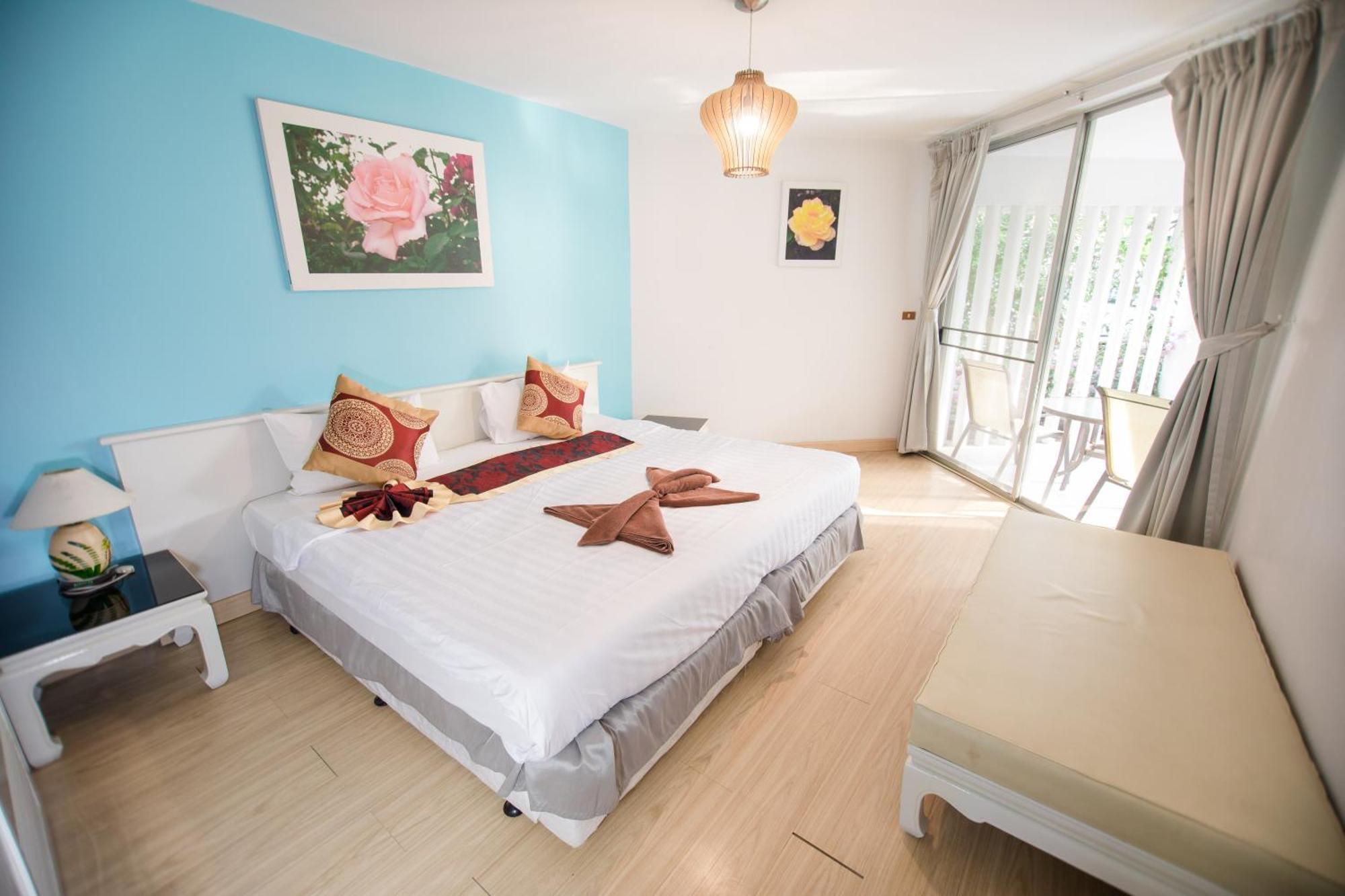Villa Navin Jomtien Beach Esterno foto