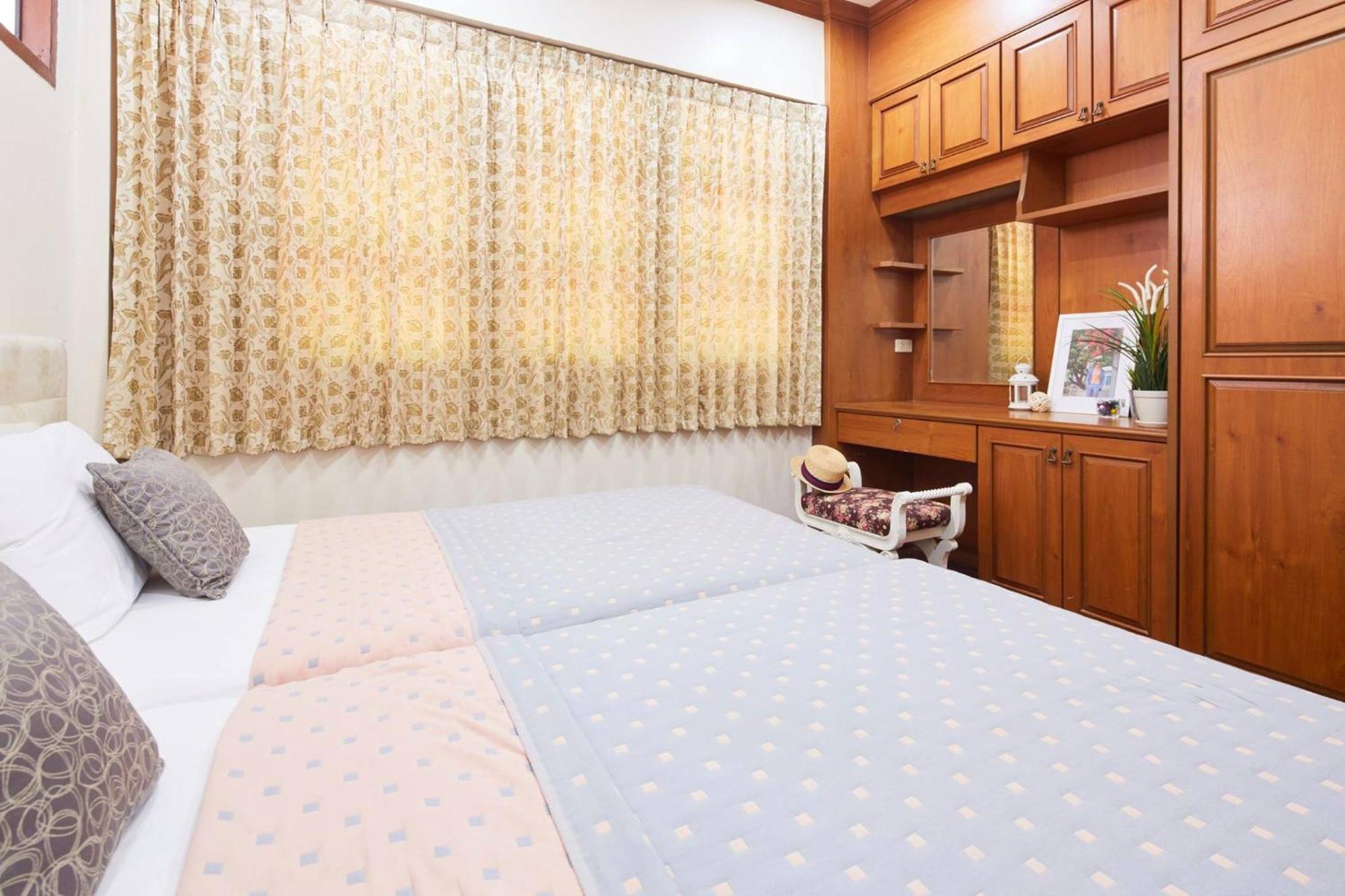 Villa Navin Jomtien Beach Esterno foto