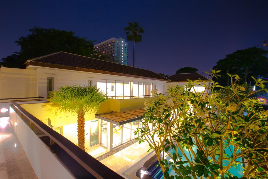 Villa Navin Jomtien Beach Esterno foto