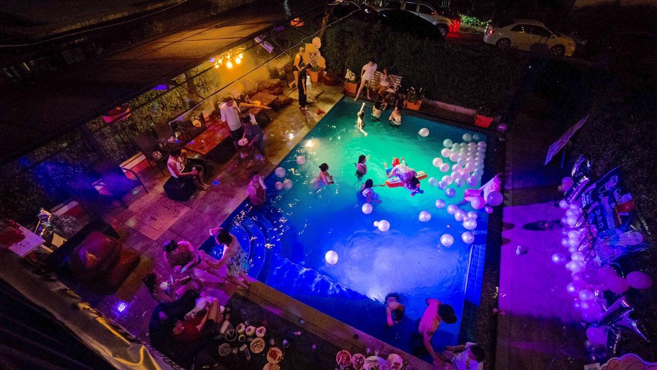 Villa Navin Jomtien Beach Esterno foto